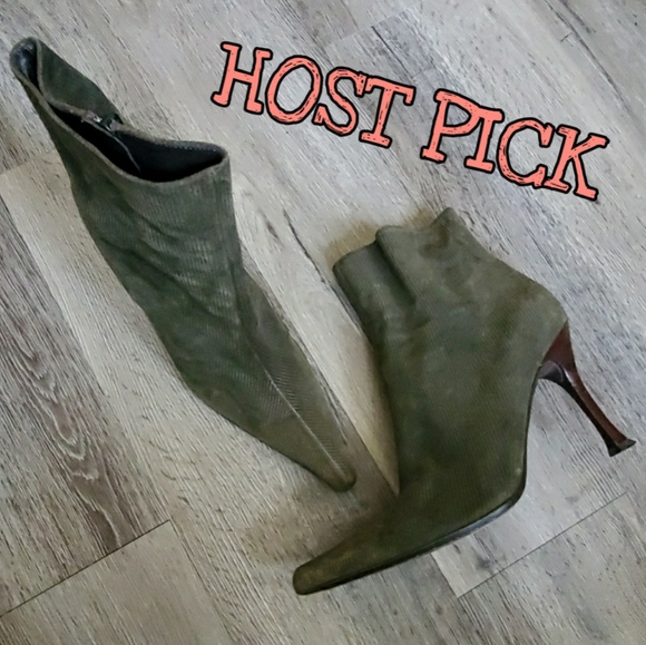 Giuseppe Zanotti Olive Green Corduroy Ankle
